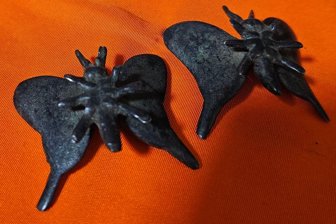 【時代古作品❗】古銅唐金　銅製　蝶型　 筆架　筆置　文鎮　文房具　文房四宝一対