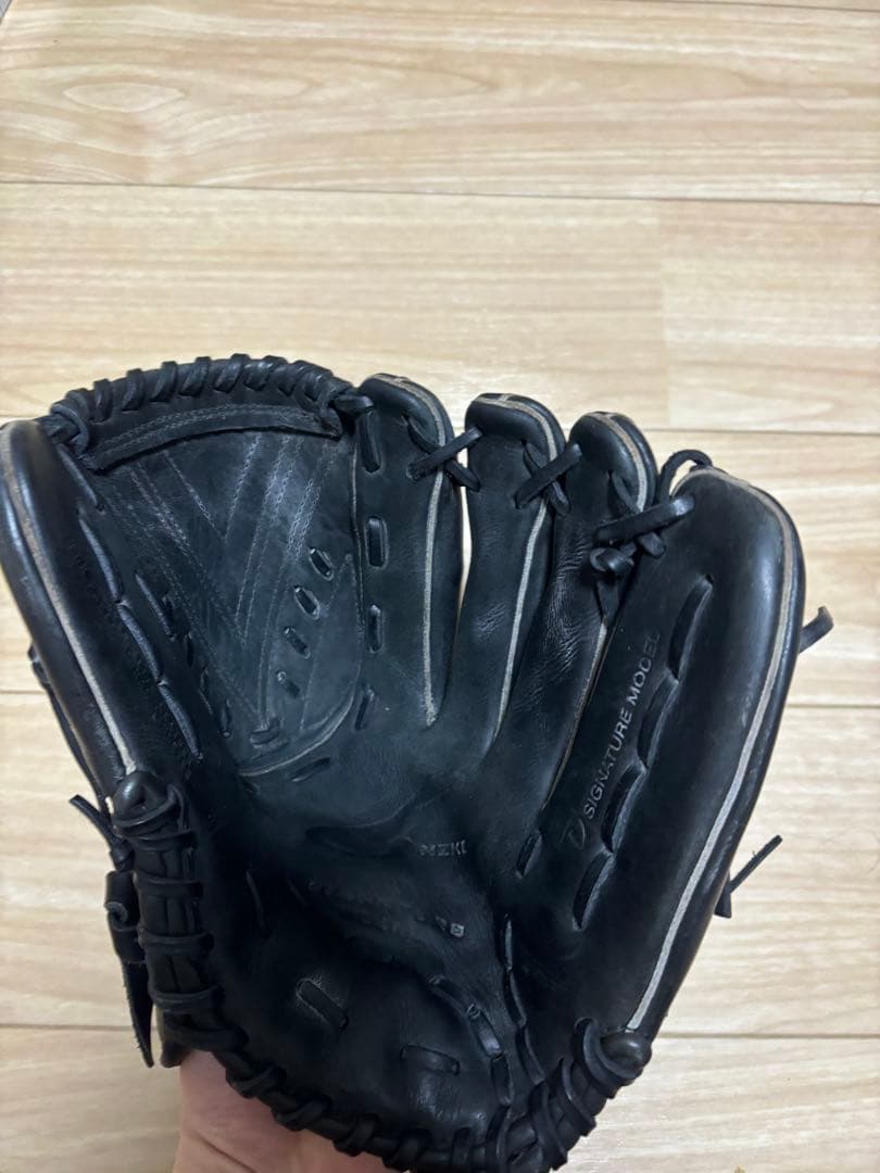 廃盤 ダルビッシュモデル 大人用