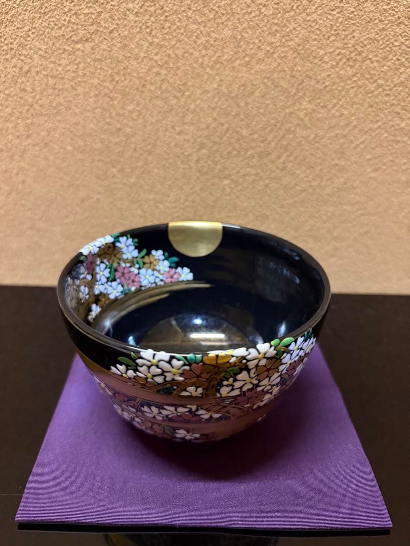 京焼　中村能久　黒釉　夜桜之図　茶碗　共箱