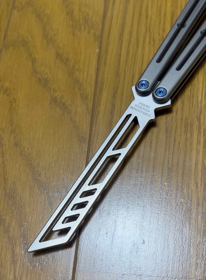 スポーツトイ・アクショントイ Squid Industries Ti-Krake Raken