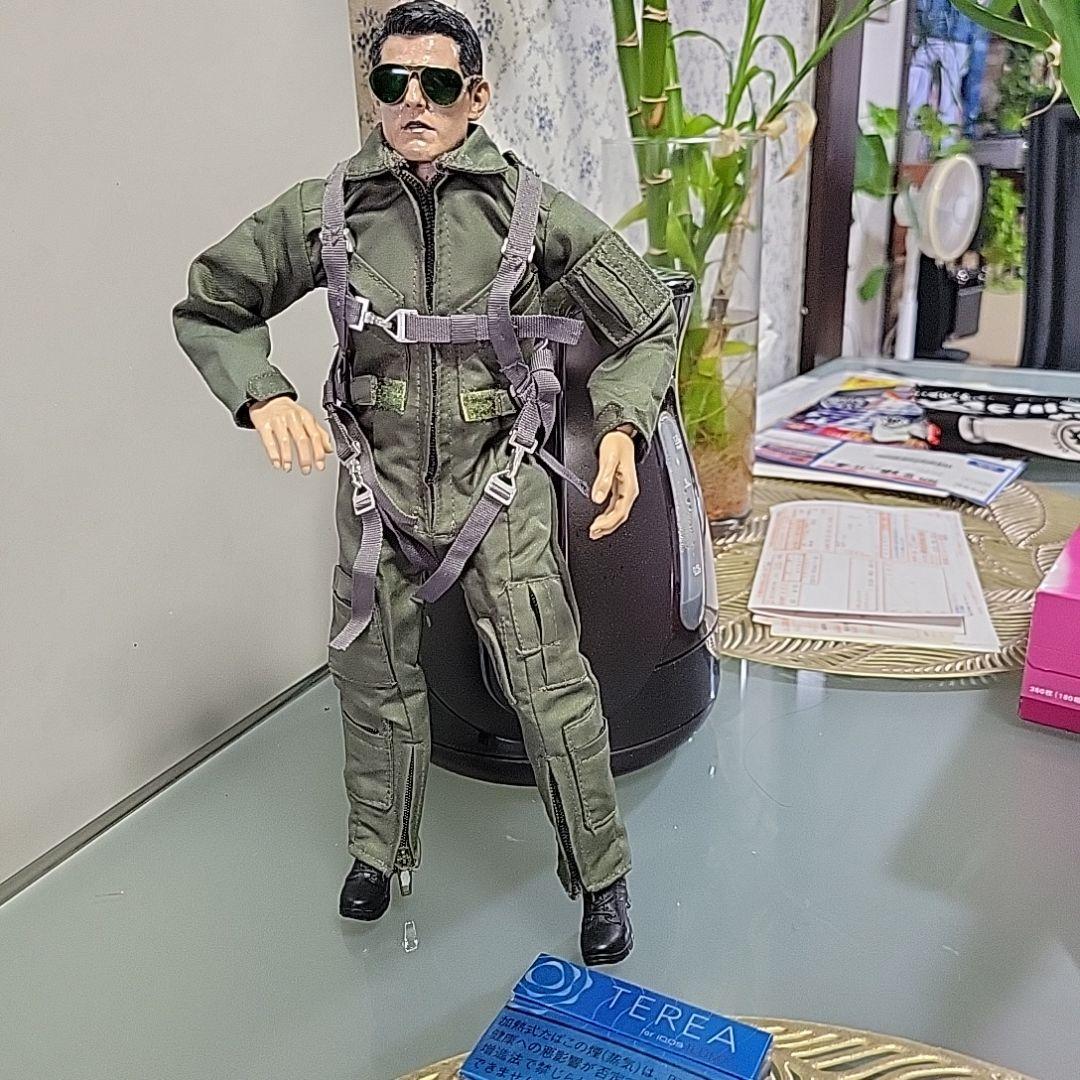 トム・クルーズ フィギュア
