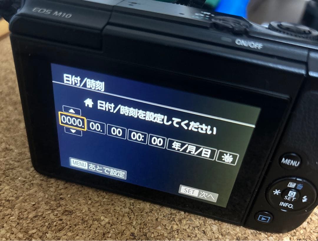 Canon EOS M10 中古品ミラーレス一眼