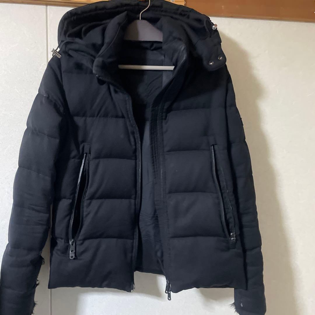 ぴ*か様 TATRAS ブラックダウンジャケットアゴルド