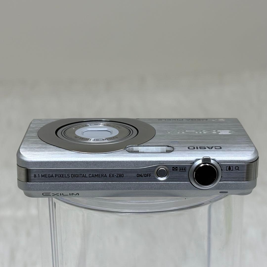美品　CASIO エクシリム　EX-Z80 充電器 シルバー　コンデジ　動作品
