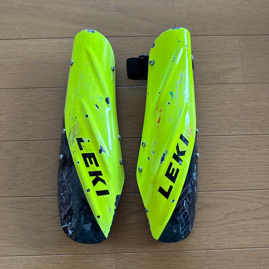 LEKI アームガード　カーボン