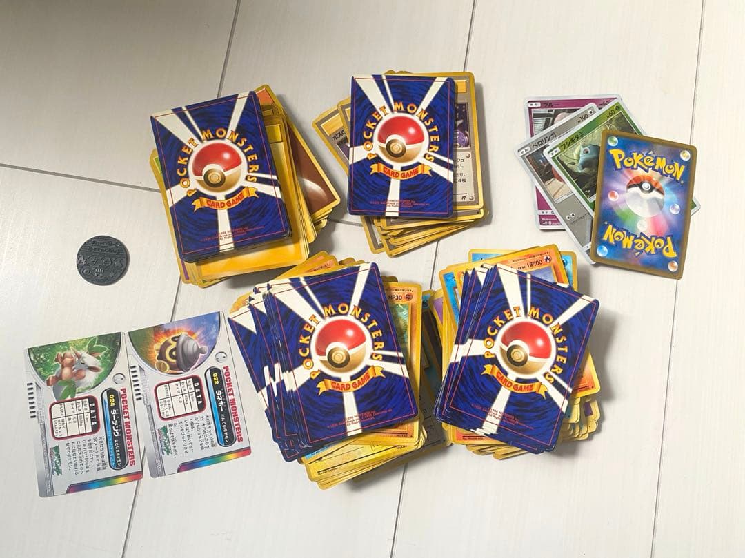 ポケモンカード　旧裏約320枚++4枚+2枚　まとめ売り