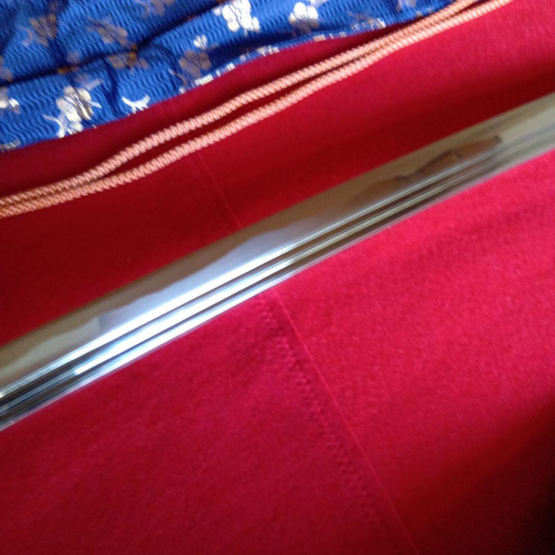 模造刀　和泉守兼定写し　刀身はアルミ合金製で切れません。