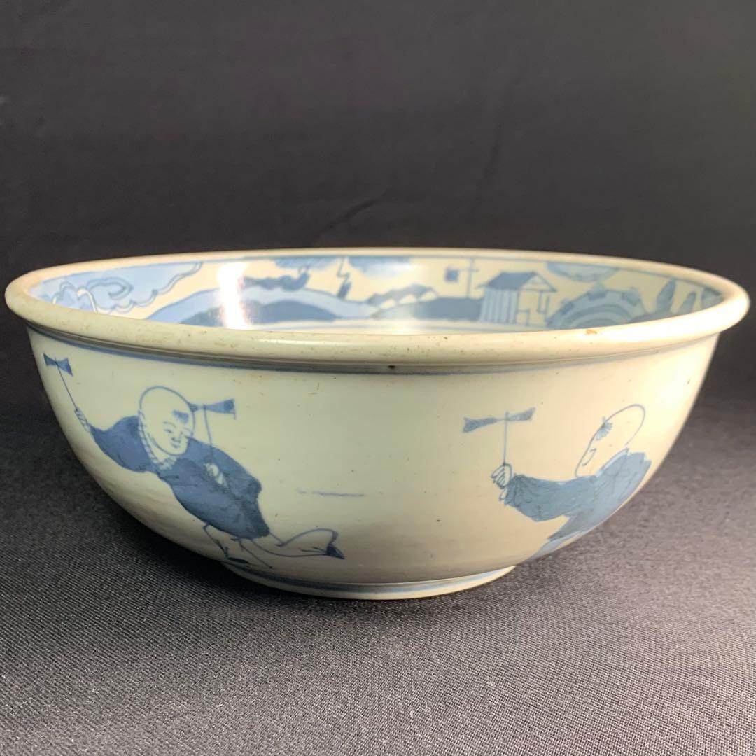 K684⭐︎湖東焼 染付 見込みは五弁花 唐子文 二重角福 献上手 鉢