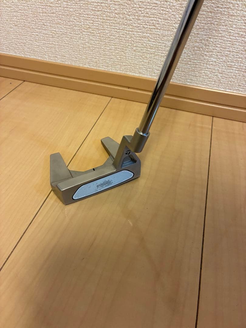 Super Stroke パター ヘッドカバー付き