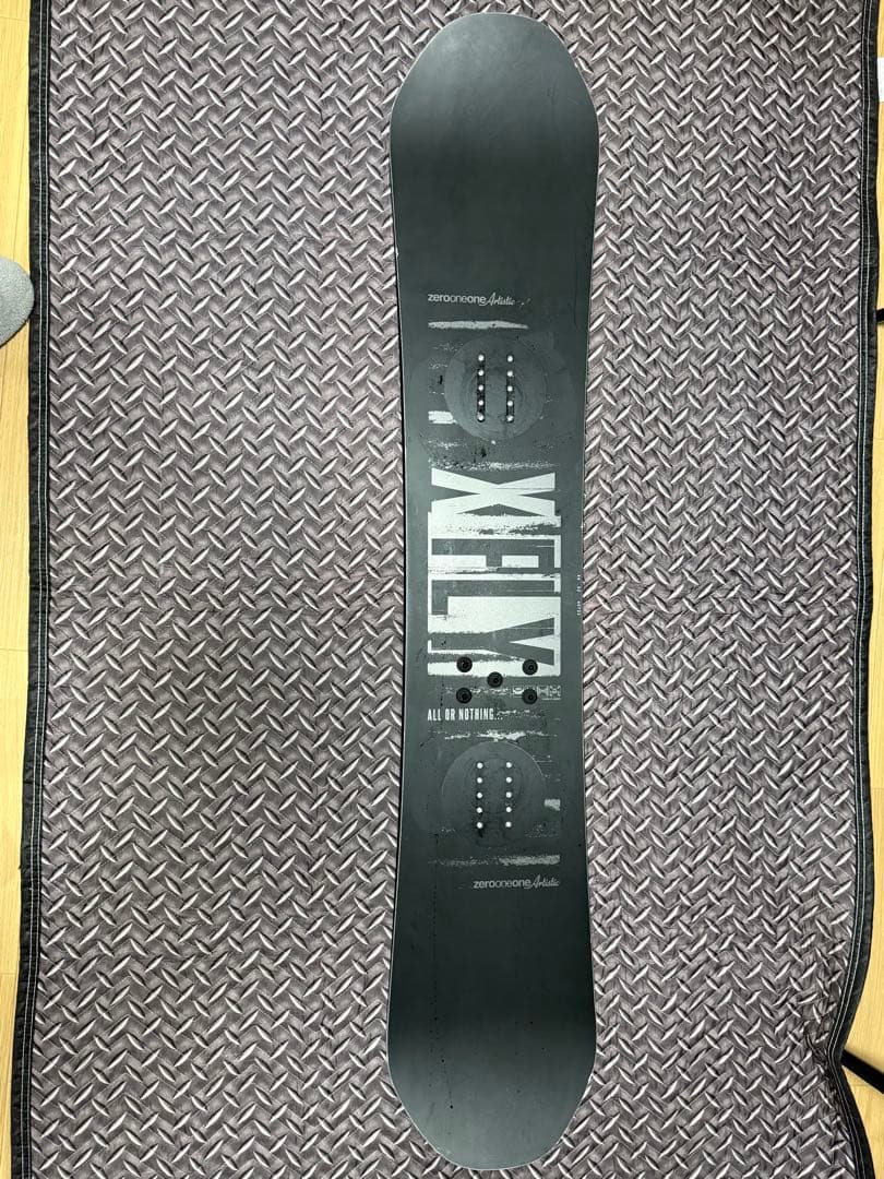 011Artistic X FLY PRO 152cm 24/25モデル