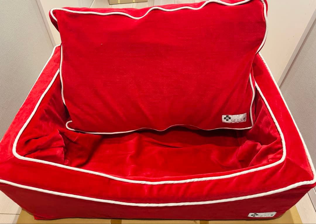 PEPPY 犬用ベッド· スクエアカドラー・防水 新品