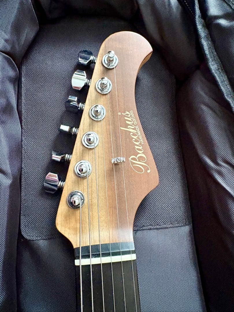 希少和材使用特別モデル　Bacchus T-MASTER/EWC-MAG