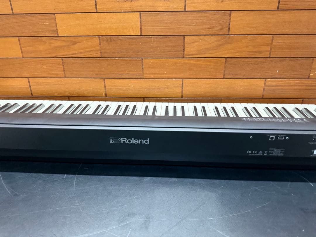 Roland FP-30 88鍵盤