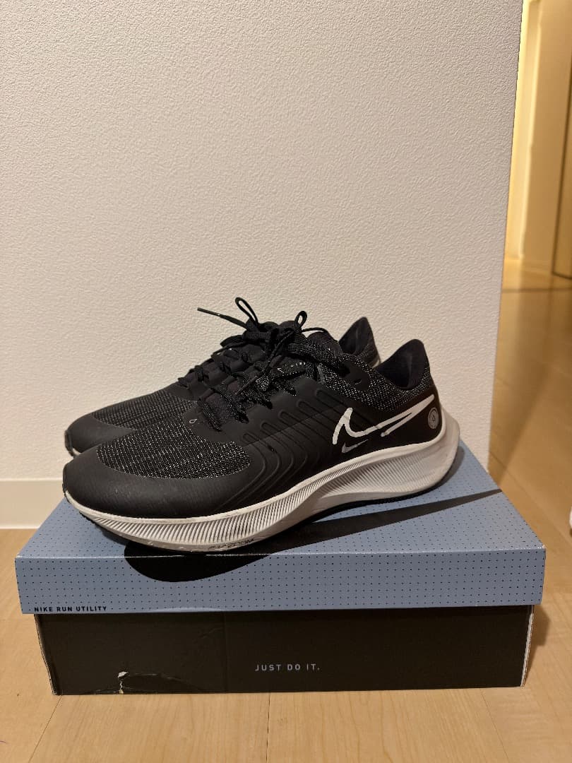 NIKE Air Zoom Pegasus 38 Shield ブラック