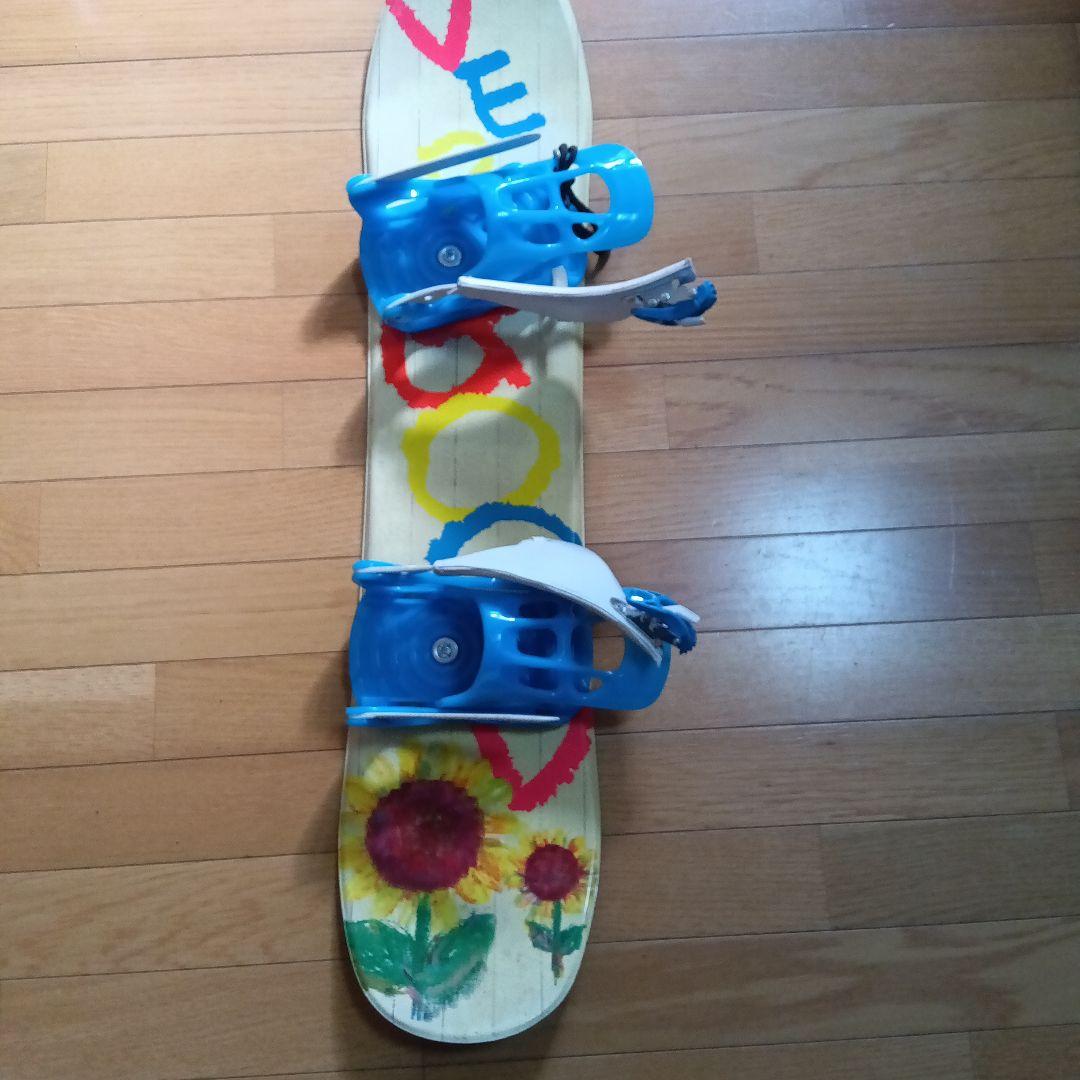 カラフル花柄スノーボードキッズ　90センチ
