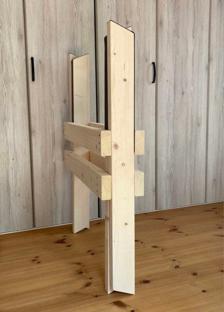 サーフボードディスプレイラック / メンテナンススタンド