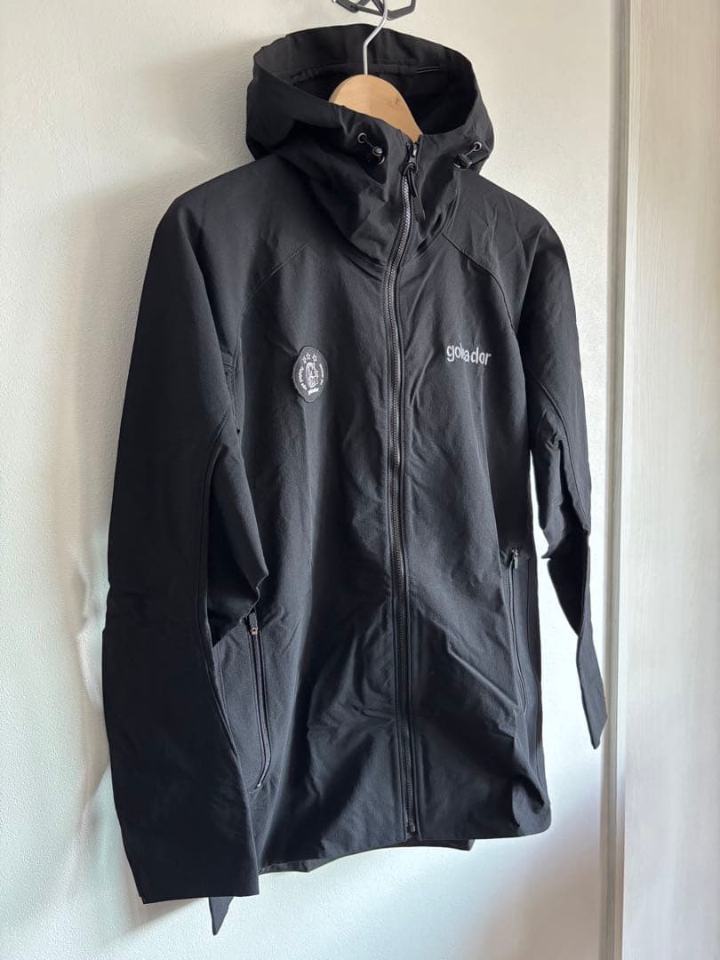 新品! goleador ソフトシェルハイスペックフードジャケット