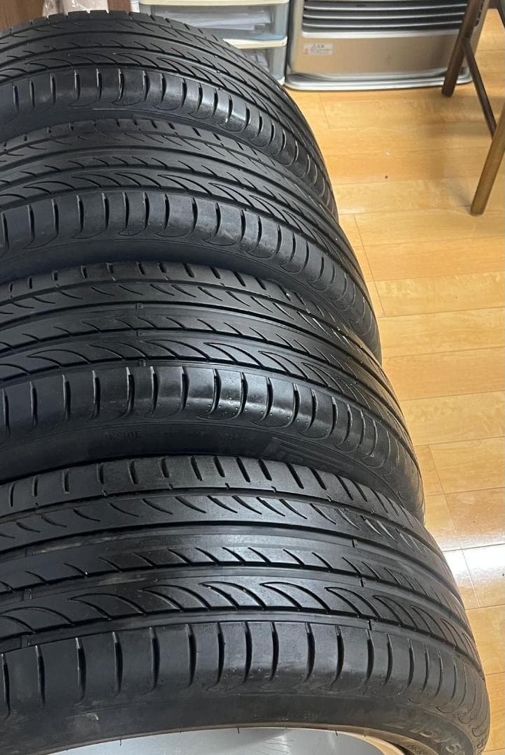 VOLVOホイール 17x7+50 PCD 108 215/50R17 タイヤ