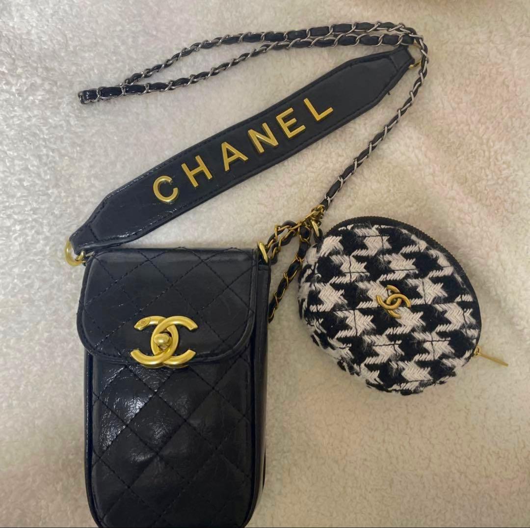 CHANEL キルティングバッグ ケース付き
