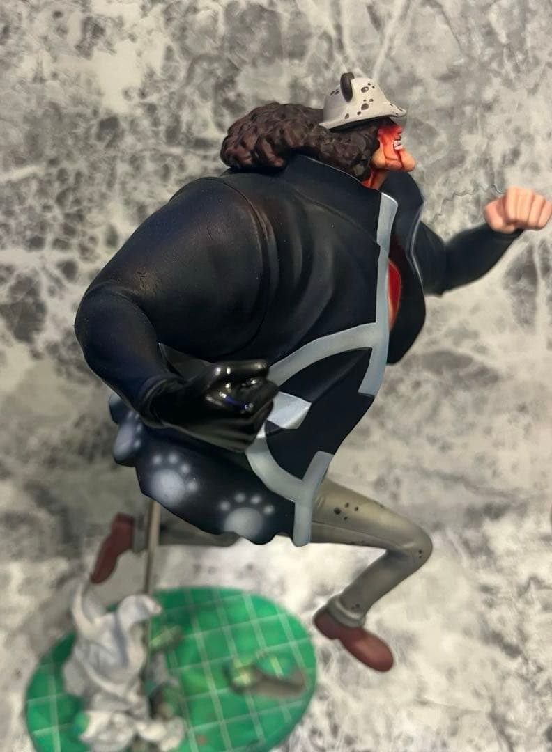 ワンピース 一番くじ　MASTERLISE バーソロミューくま　リペイント