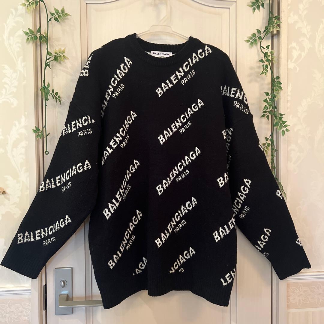 BALENCIAGA ロゴニットセーター ブラック