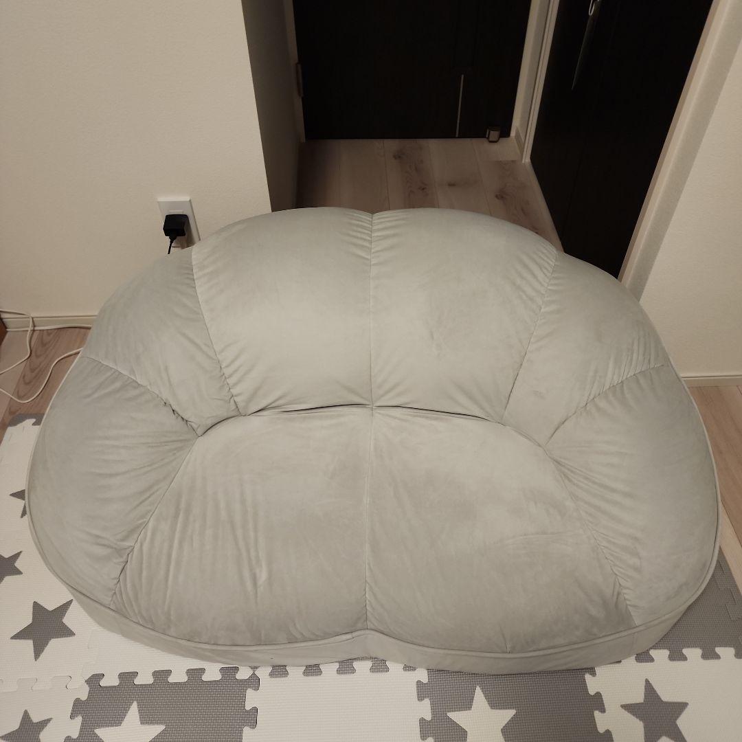 ロマンティックプリンセス　くすみダスティカラーのシェルソファ1.5人掛け