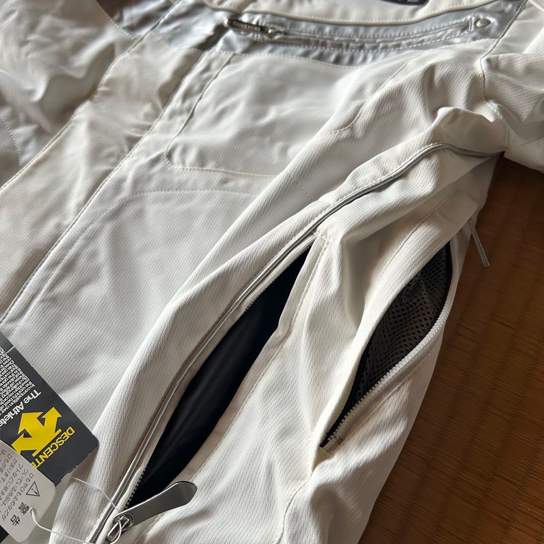 期間限定値下げ【新品未使用】ユニセックス☆彡 デサント スキーウェア ジャケット