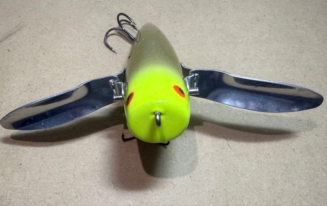 nobite ノーバイト　大きい羽　ハネ物　トップウォーター