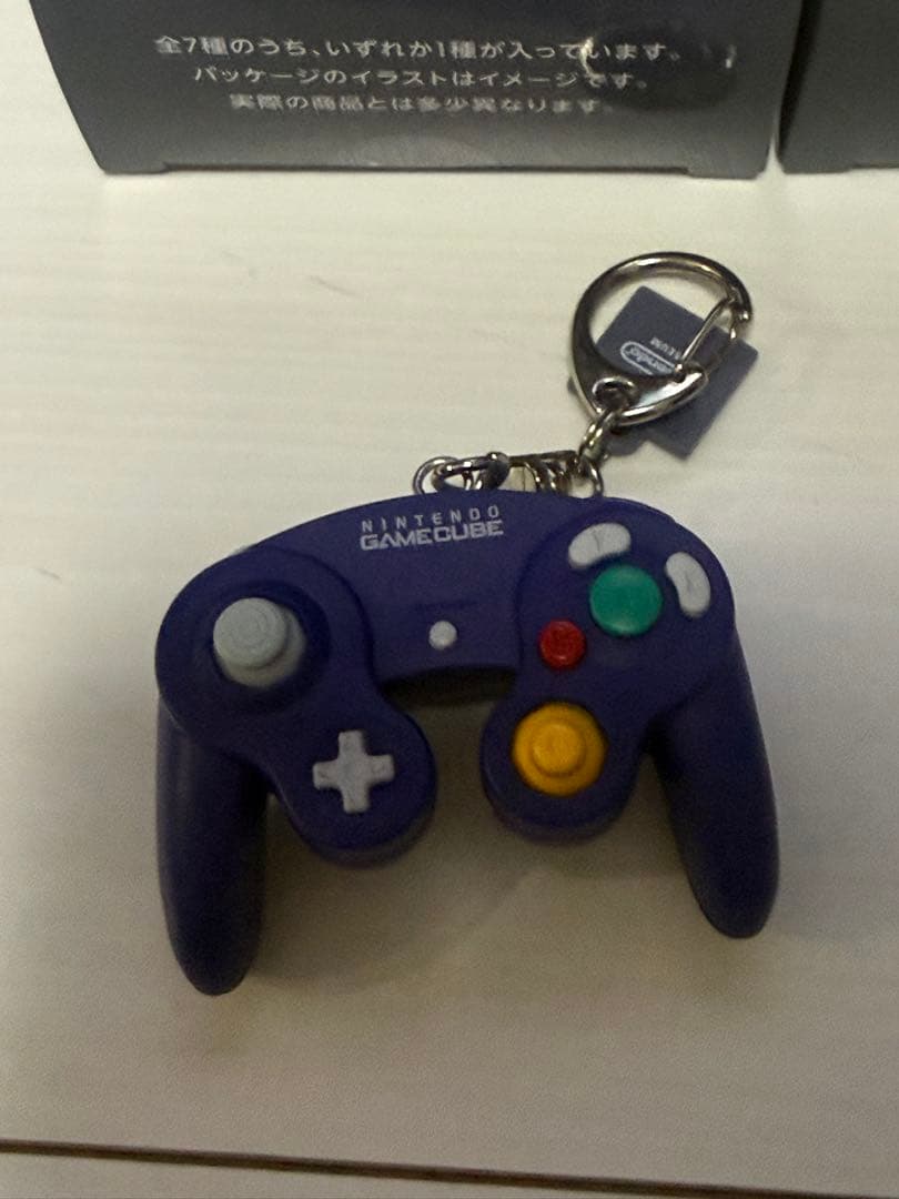 土日限定値下げ　ニンテンドーミュージアム限定　ゲームハードキーホルダー