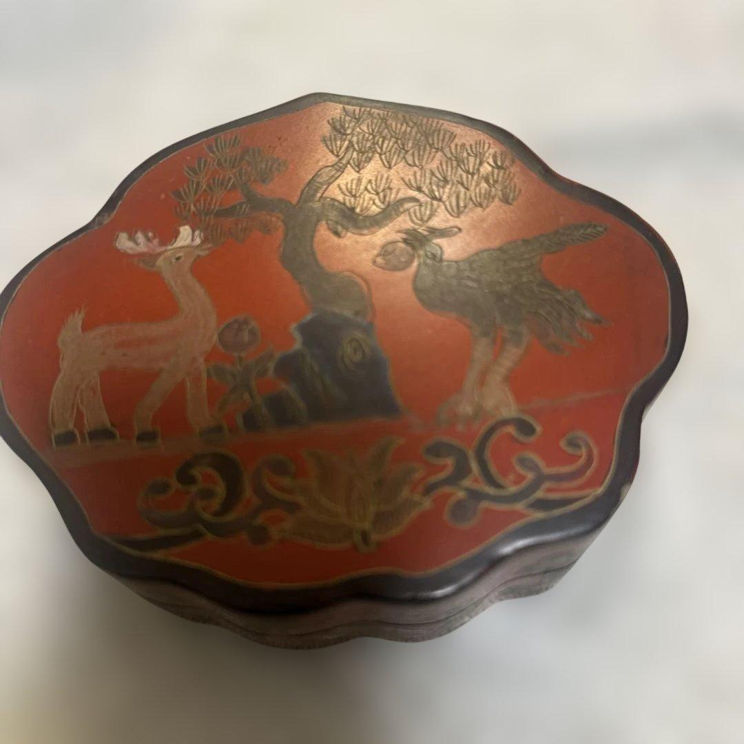 中国 清時代 インテリア　漆器 重箱 鹿と鳥のデザイン