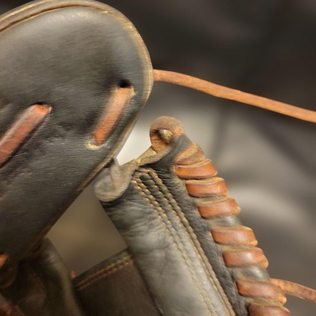 野球　グローブ　硬式用　ウィルソンスタッフ　内野手用　右利き　dual