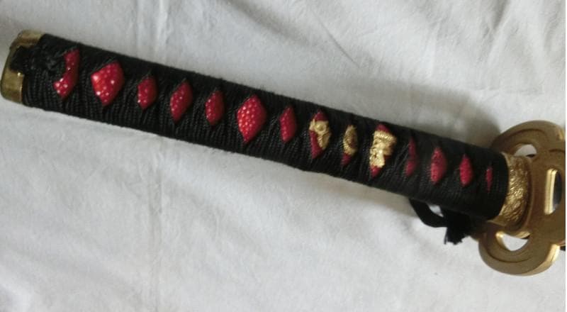 値下げ！模造刀　朱鞘 全長105㎝m 刀身ほぼキズなし 木鞘 素振り