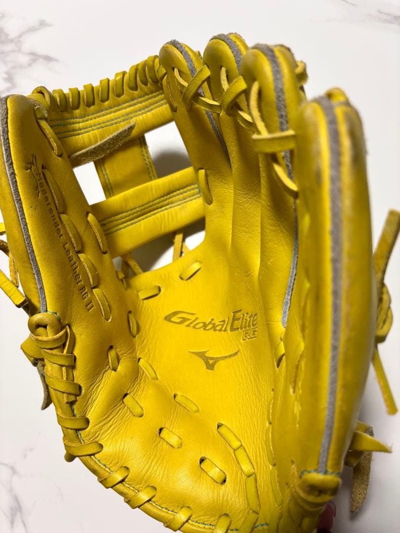 Mizuno Global Elite 軟式グローブ イエロー
