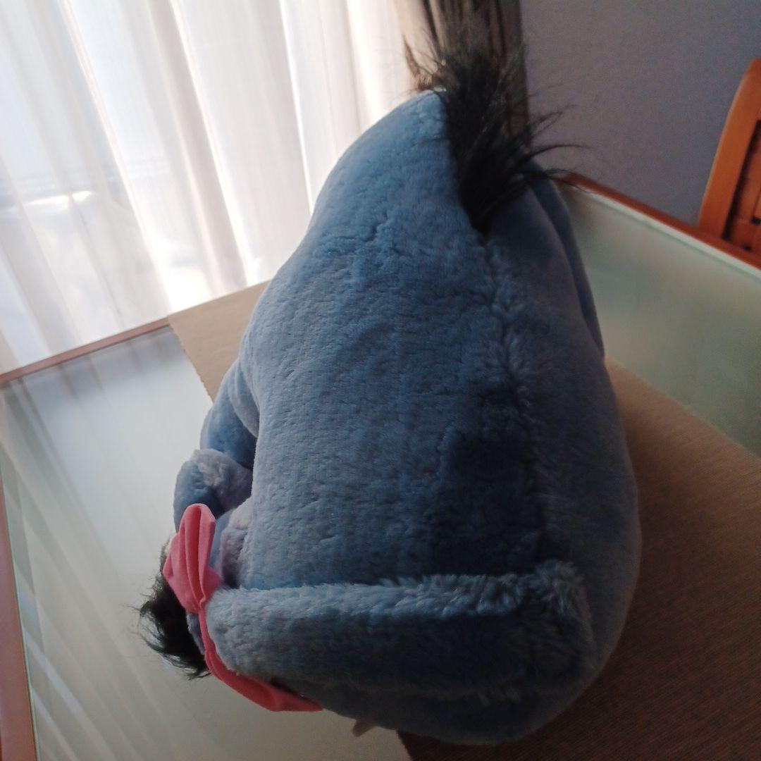 ディズニー　イーヨー　大型ぬいぐるみ