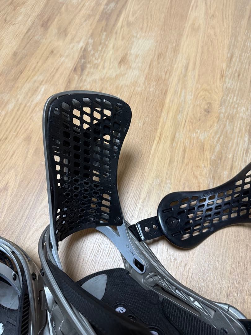 BURTON GENESIS EST バートン ジェネシス