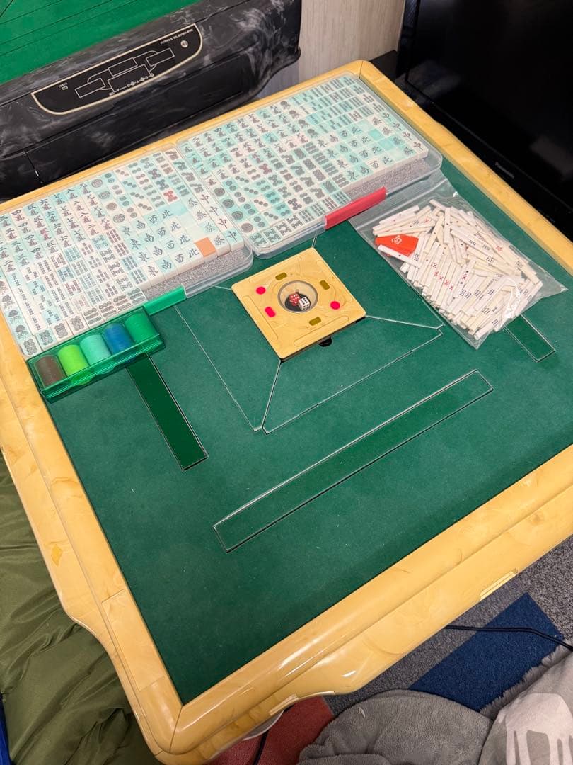 【送料込み】全自動麻雀卓　アモス　マーテル