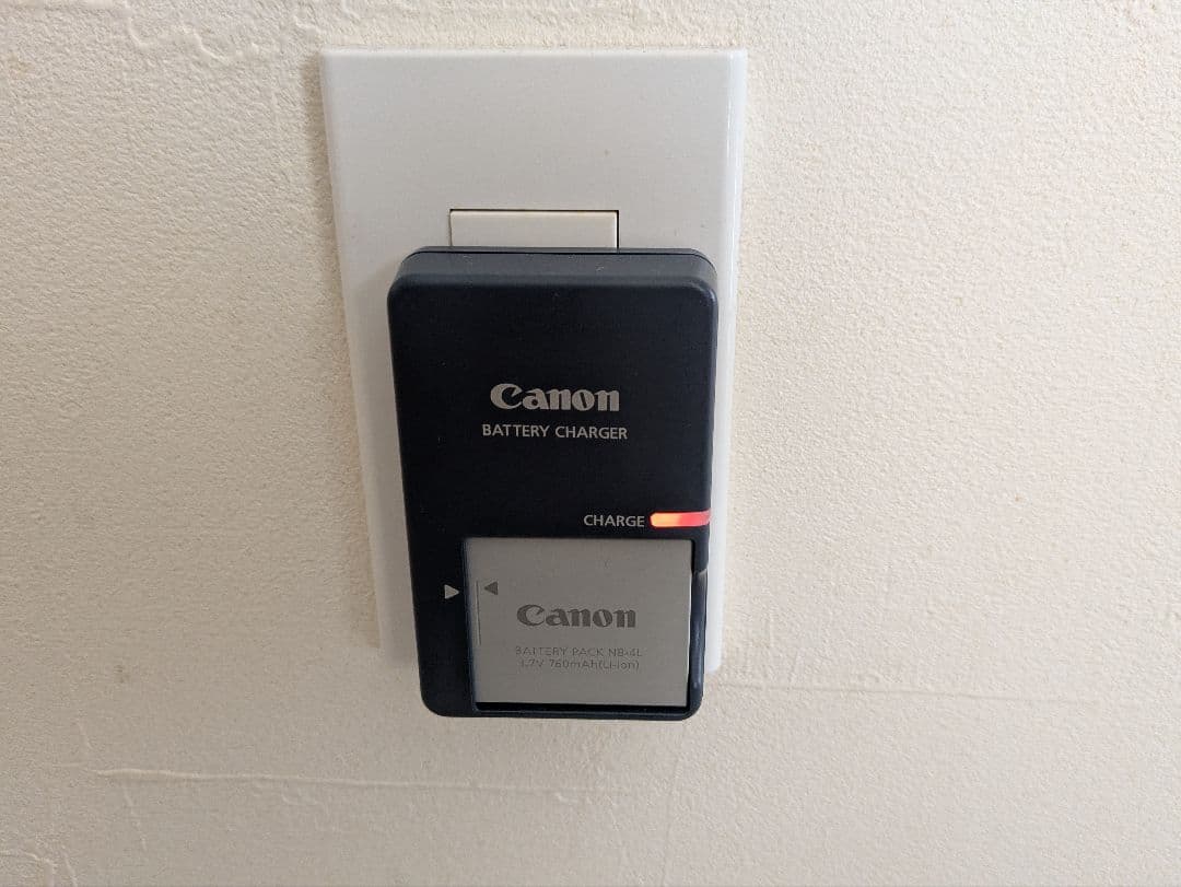 美品 Canon IXY 510 IS デジタルカメラ ゴールド 送料無料