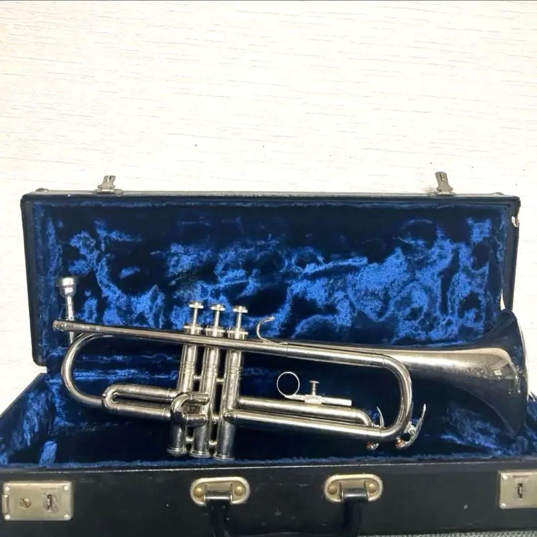 シルバー トランペット　台湾　現ジュピター　スプレンダー　　常識の範囲内で値下可