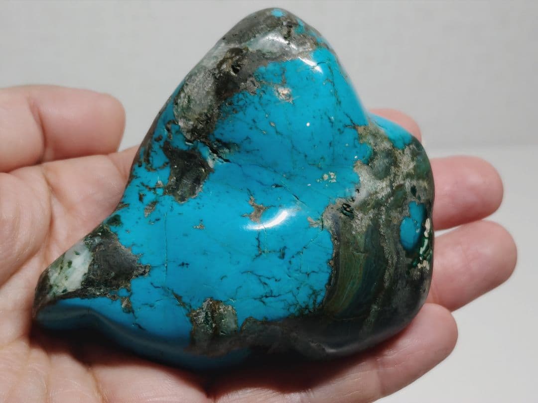 ターコイズ 204g トルコ石 原石 鑑賞石 自然石 誕生石 鉱物 鉱石 水石