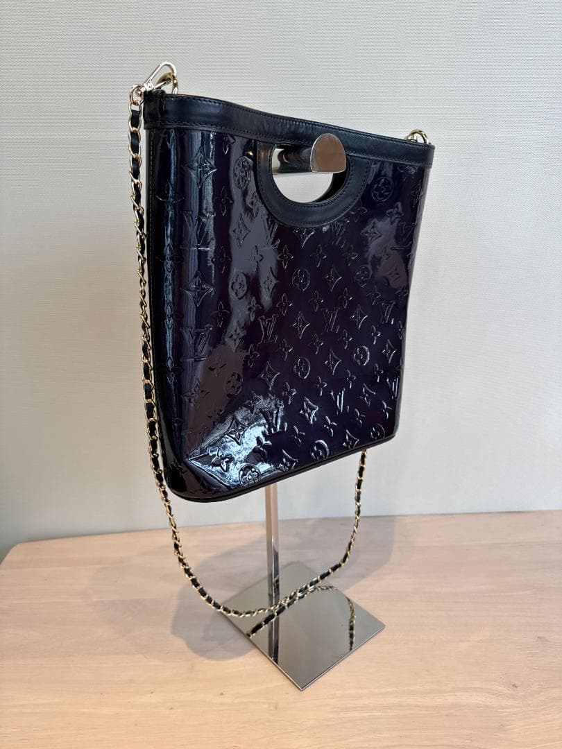 ルイヴィトン　スティルウッド　ヴェルティカル　モノグラムヴェルニ　アンディゴ