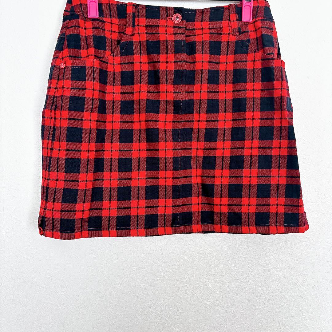 Munsingwear 赤と黒のチェック スカート 【11サイズ】　ゴルフウェア