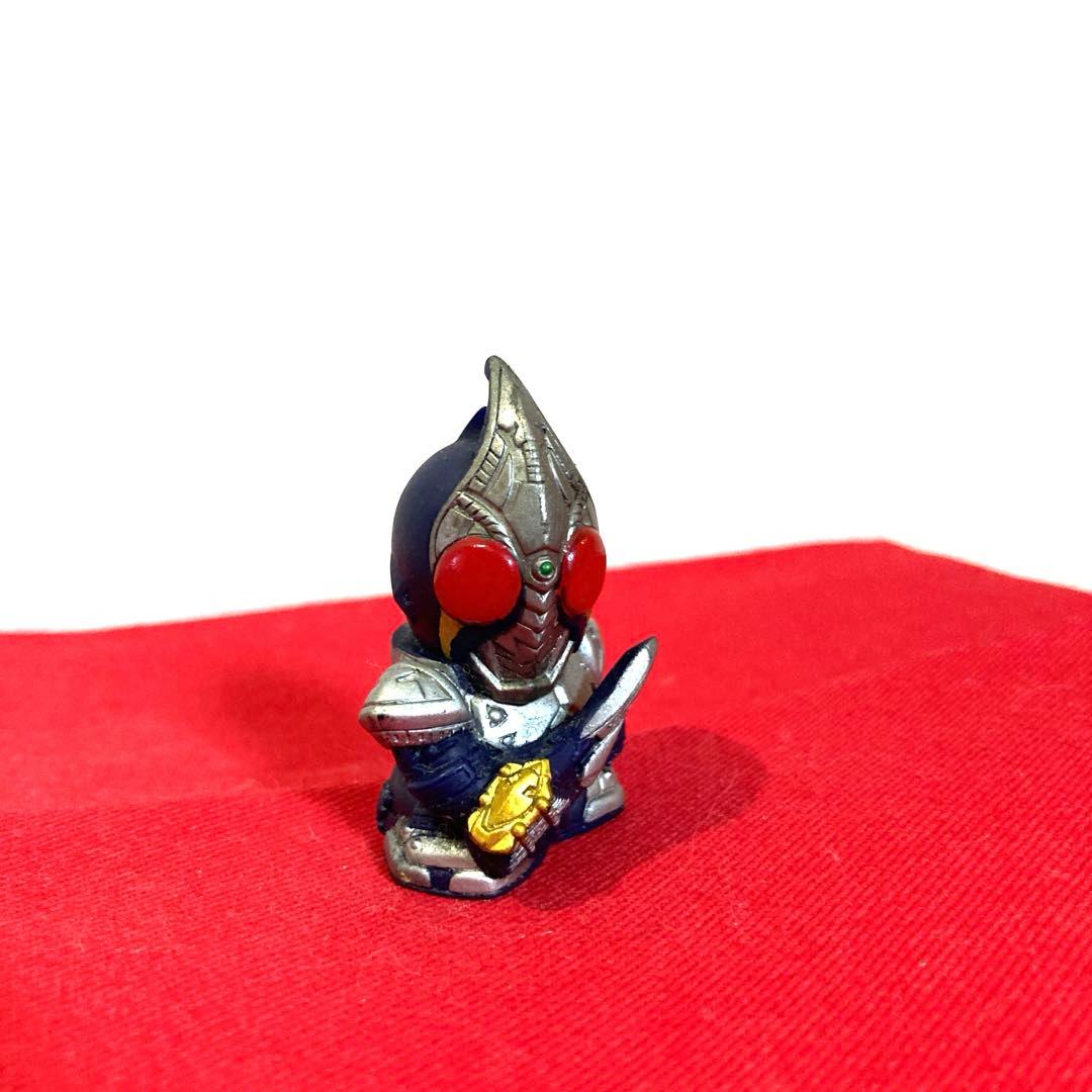 仮面ライダー剣 剣崎一真 フィギュア 当時物 SHF 真骨彫 希少 ラウズ 青金