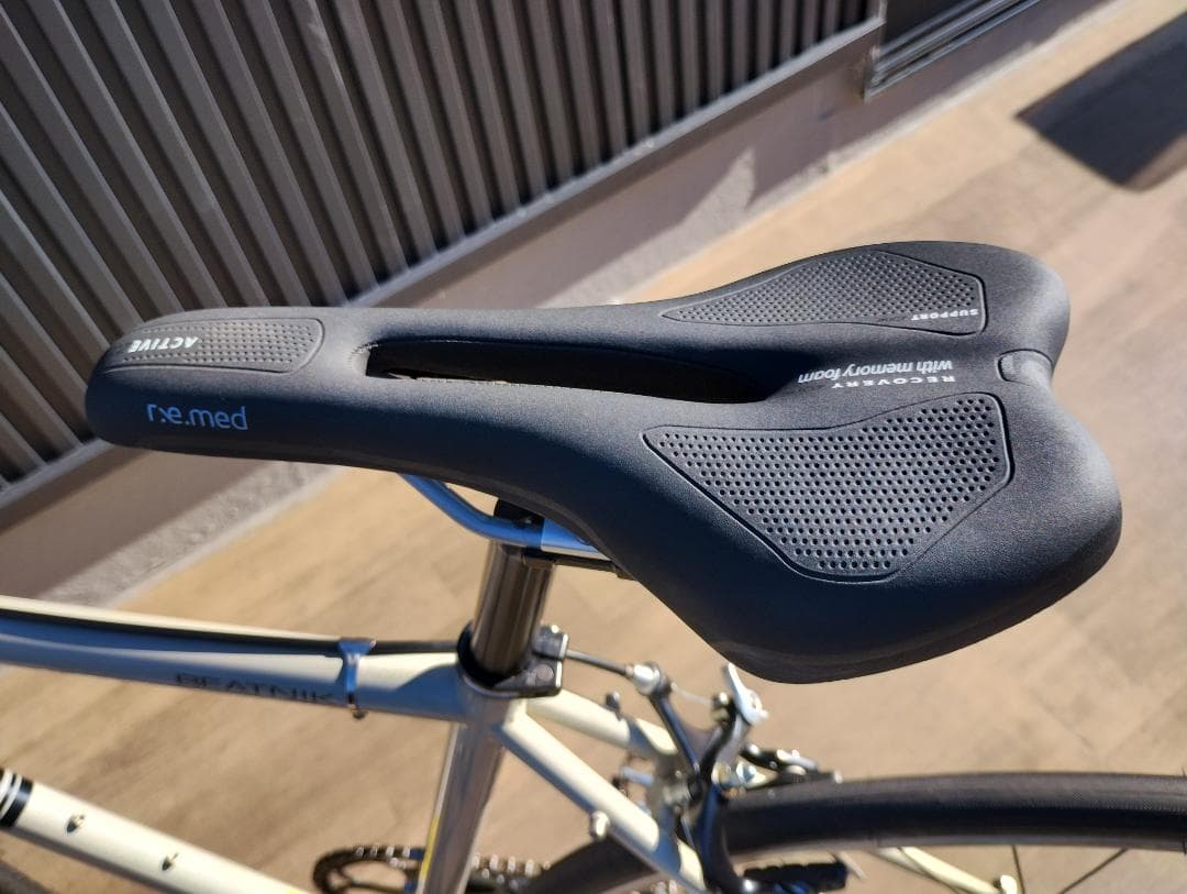 引き取り希望　JAMIS　BEATNIK　ジェイミス　グレー　47サイズ