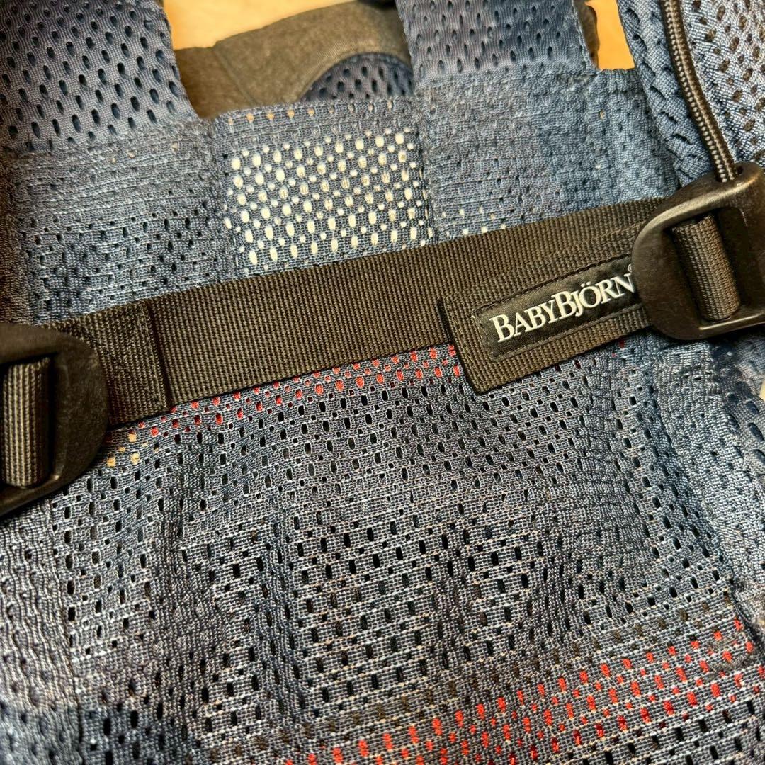 人気✨babybjorn ベビービョルン ハーモニー 抱っこ紐 ネイビー
