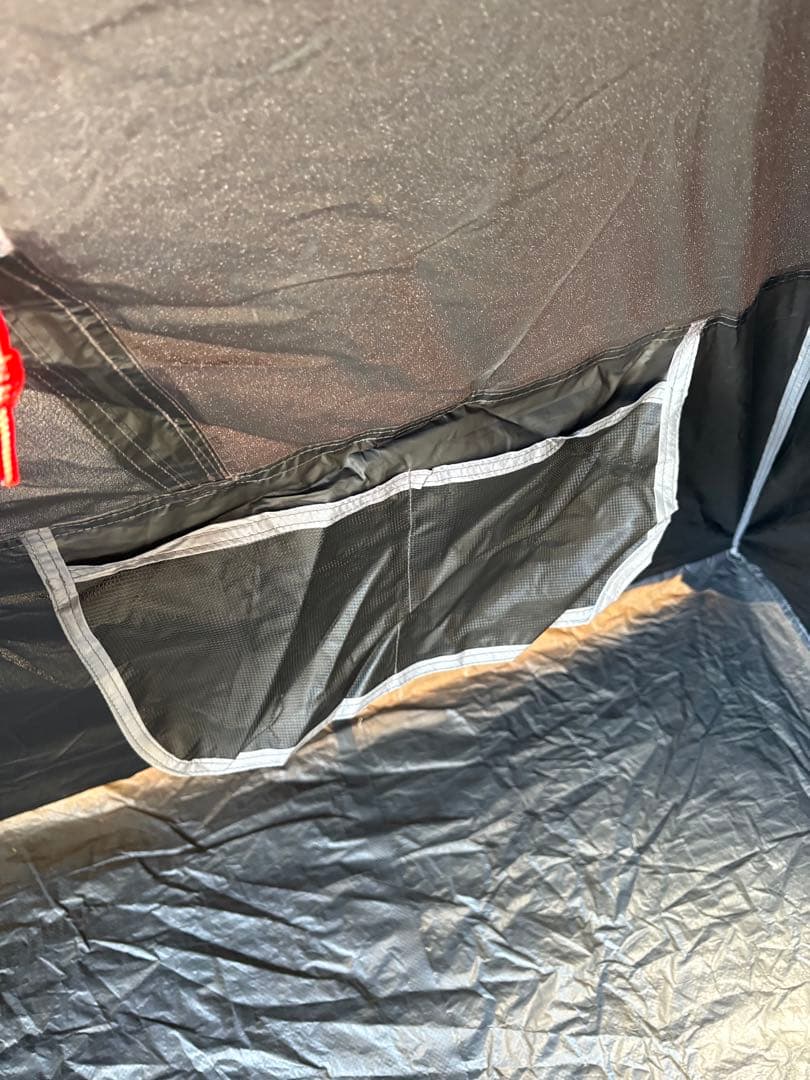 CORE 6人用ブロックアウト光遮断テント