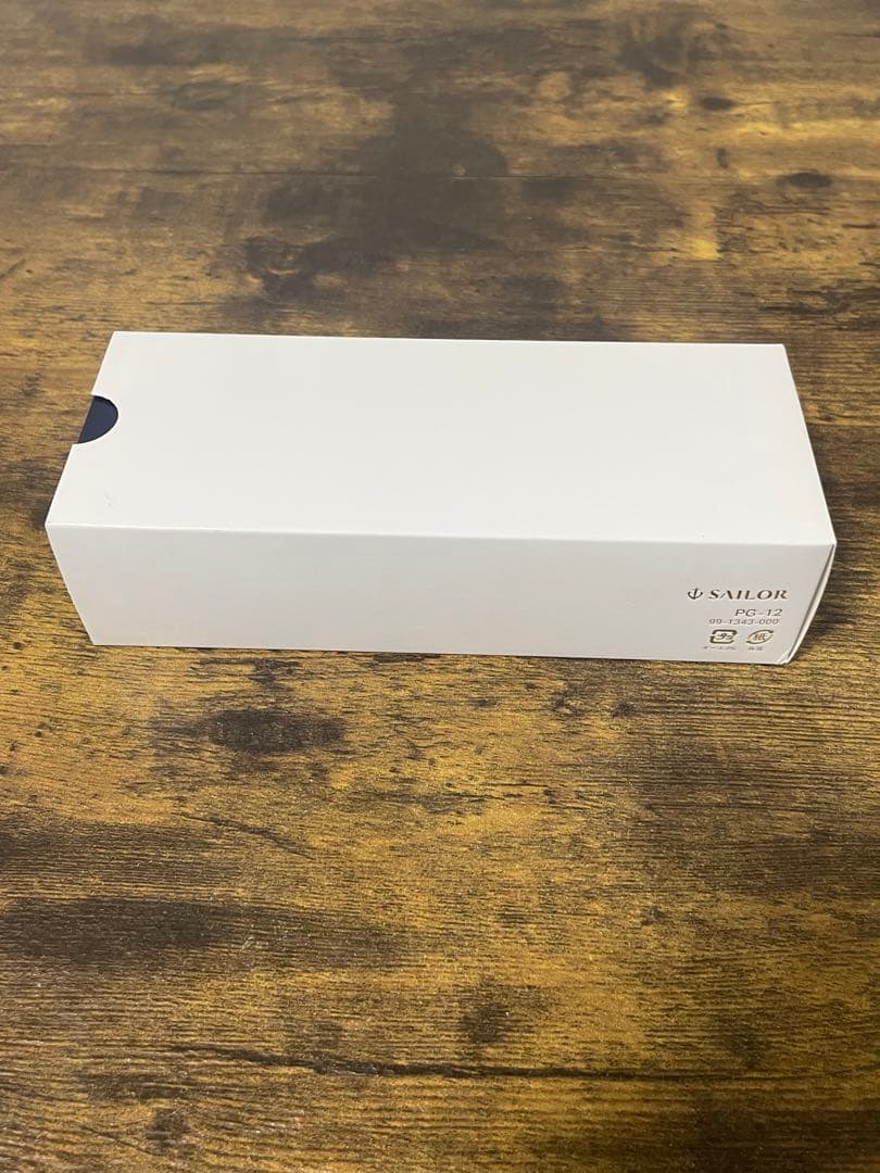 未使用　タグ付　透明軸　21金　字幅F　万年筆　銀　備品あり　デモンストレーター