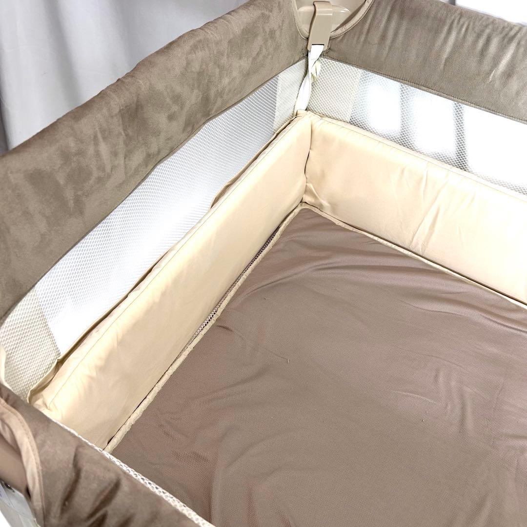 APRICA アップリカ ココネルエアープラスAB　ホワイトベージュ