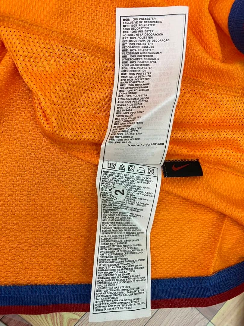 06-07 バルセロナ　メッシ　NIKEオフィシャル　アウェイユニフォーム