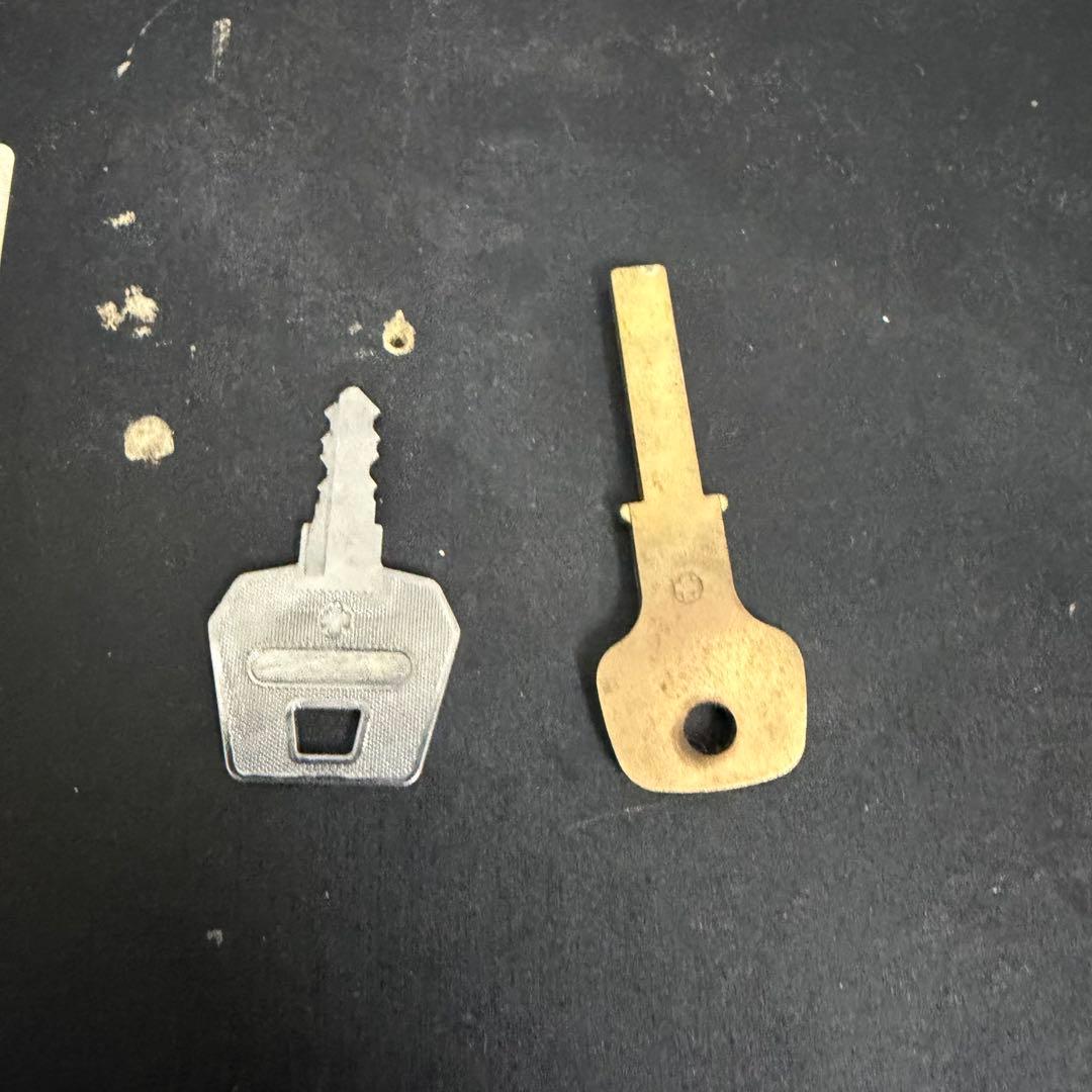 ゴーゴージャグラーKK パチスロ実機　５号機　送料込み　北電子