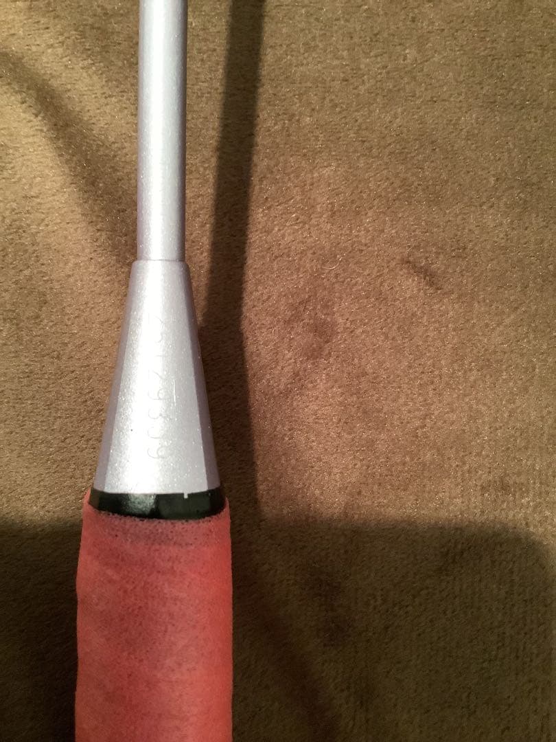 ほぼ新品！廃盤品！ヨネックス　アストロクス66 4UG6